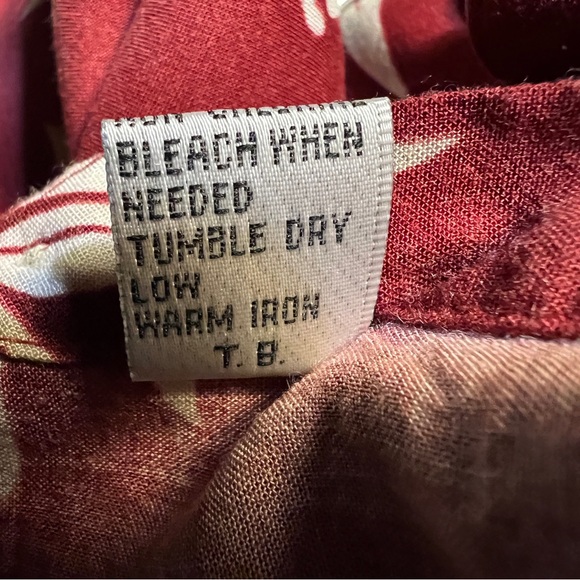 Pierre Cardin Rayon Short Sleeve VTG Shirt Size XL Burnt Orange - Picture 9 of 10